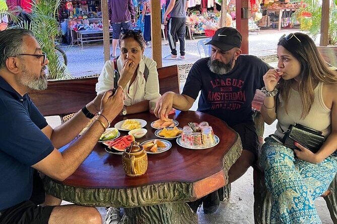 VIP Tour: Mekong Delta 1 Day | Option: Better Lunch - My Tho back on the water (and why the return matters)