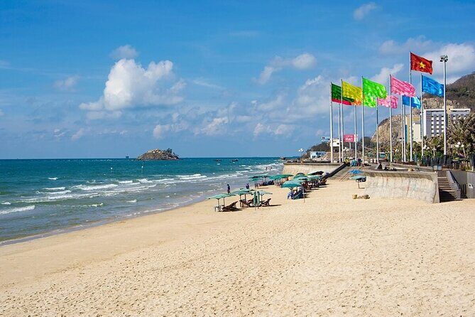 Vung Tau Full-Day Tour with Beach, Christ Statue & White Palace - Pickup Timing, Extra Costs, and Staying Comfortable All Day