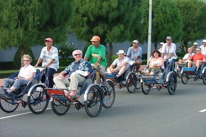 Water Puppet Show Plus Sightseeing By Cyclo and Saigon Dinner Cruise - District 1 pickup and the cyclo ride that puts you in the middle of it